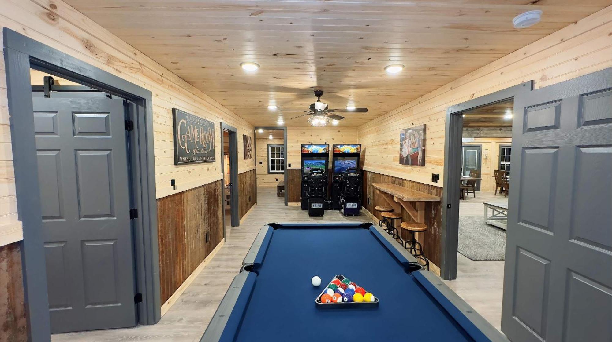 Poolside At Autumn Woods - Pool, Theater, Fireplace, Firepit, Arcade 塞维尔维尔 外观 照片
